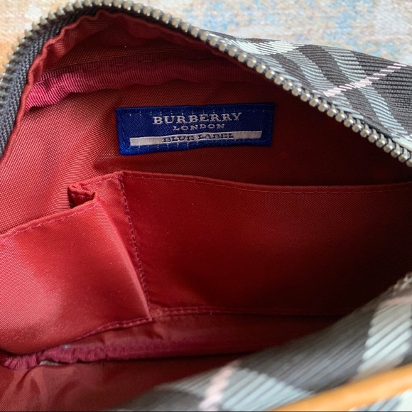 ❤️SOLD❤️Burberry Nova Check Leather Blue Label - Picture 8 of 8